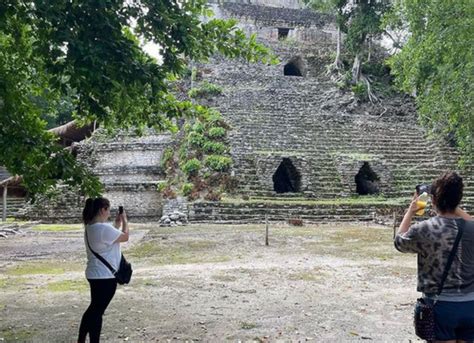 De Grijalva-Expeditie: Een Verkenning Van De Mayawereld En Het Ontmoeten Met Yucatan’s Mysterieuze Bevolking